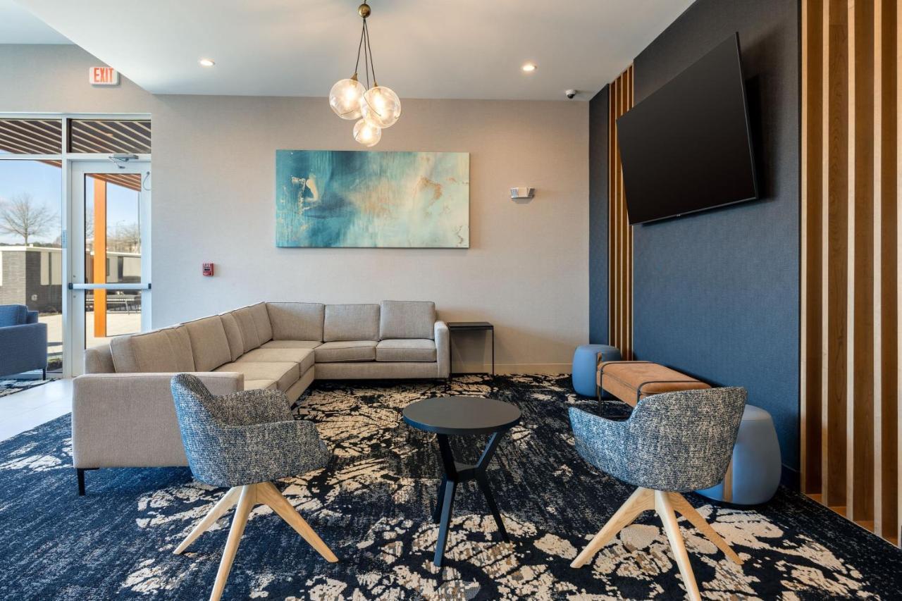 Towneplace Suites By Marriott Canton Riverstone Parkway Экстерьер фото