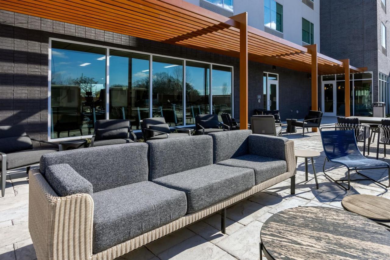Towneplace Suites By Marriott Canton Riverstone Parkway Экстерьер фото