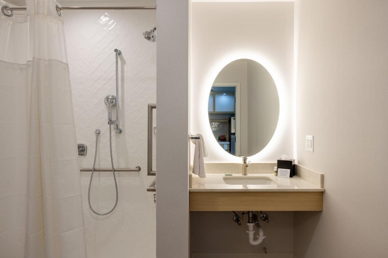 Towneplace Suites By Marriott Canton Riverstone Parkway Экстерьер фото